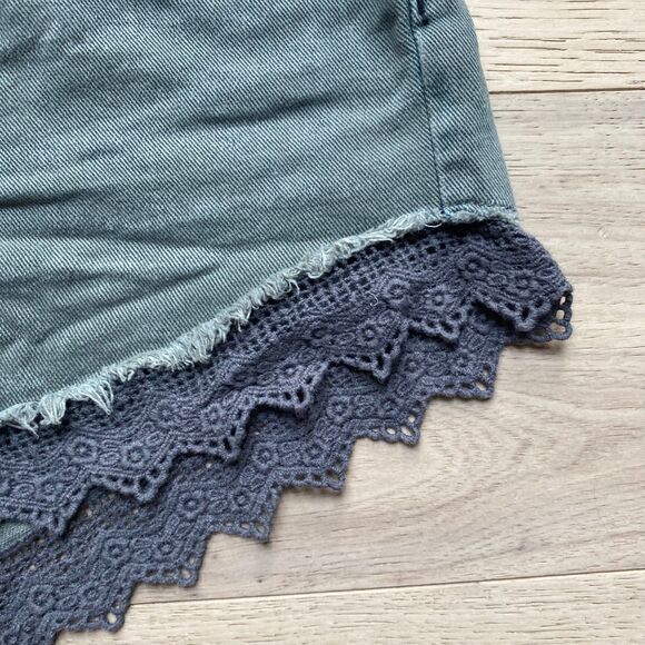 Free People black denim short with lace hem - Picture 4 of 4